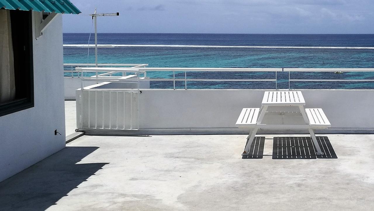 Blue Beryl Guest House Blue Bay Exterior foto